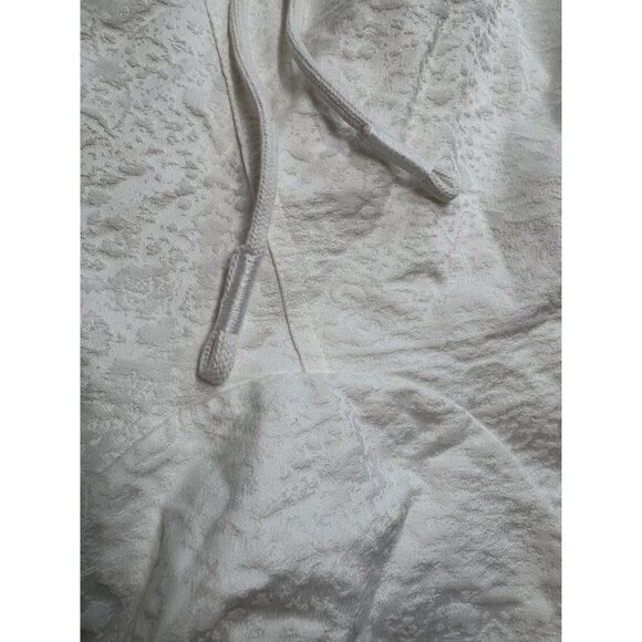 Les Benjamins Drawstring Shorts in White - Picture 3 of 8